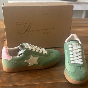 Vintage Havana Women's 6 Tiffany sneakers NIB Teal Multi